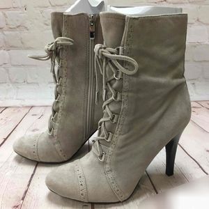 Marc Fisher Medium Natural Suede Circle Boots Size 5.5M In Original Box